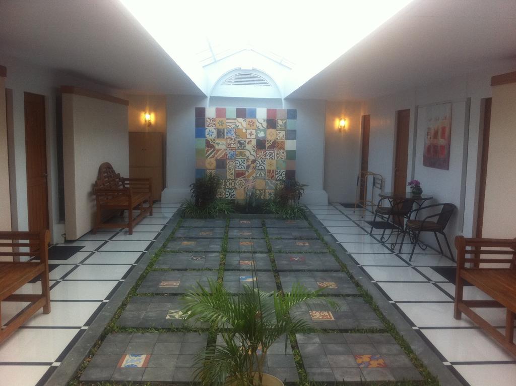 Panca Dewi Guest House Yogyakarta Buitenkant foto