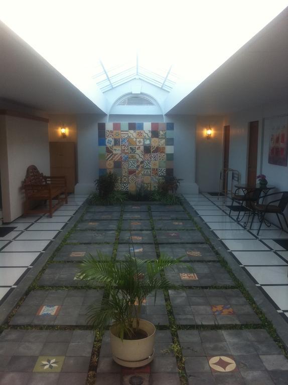 Panca Dewi Guest House Yogyakarta Buitenkant foto